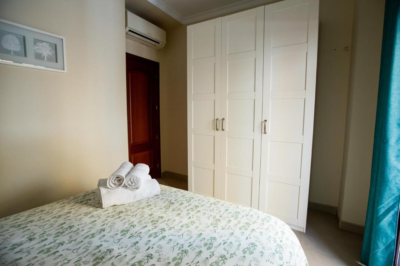 Dona Concha Alameda Apartment Seville Exterior photo